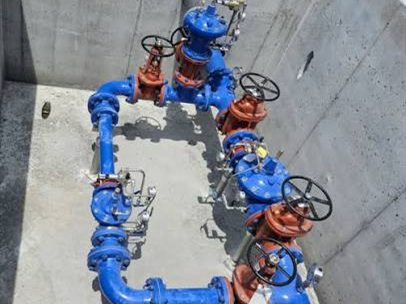 Pressure-reducing valve station